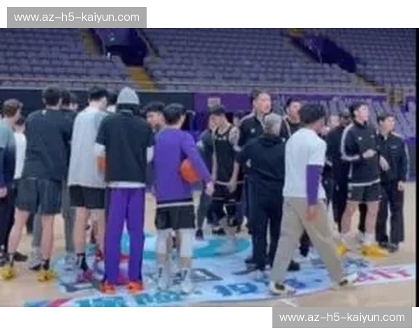 京粤风云录：重回巅峰对决，为何“北京vs广东录像”是每个篮球迷的必修课？